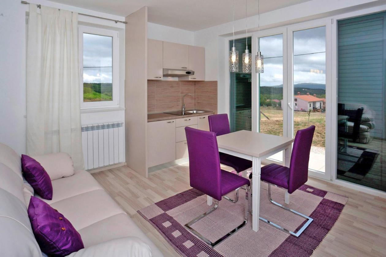 Kastel Pineta in Sveti Martin * Istrien Hotell Nedeščina Exteriör bild